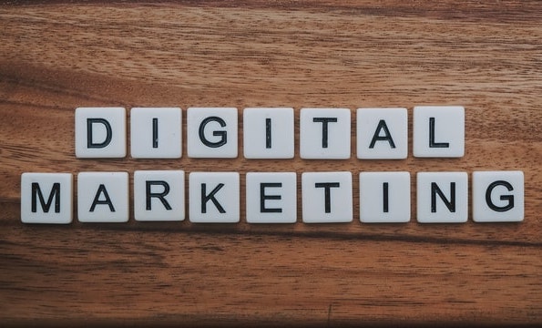 Intro of Digital Marketing and free courses